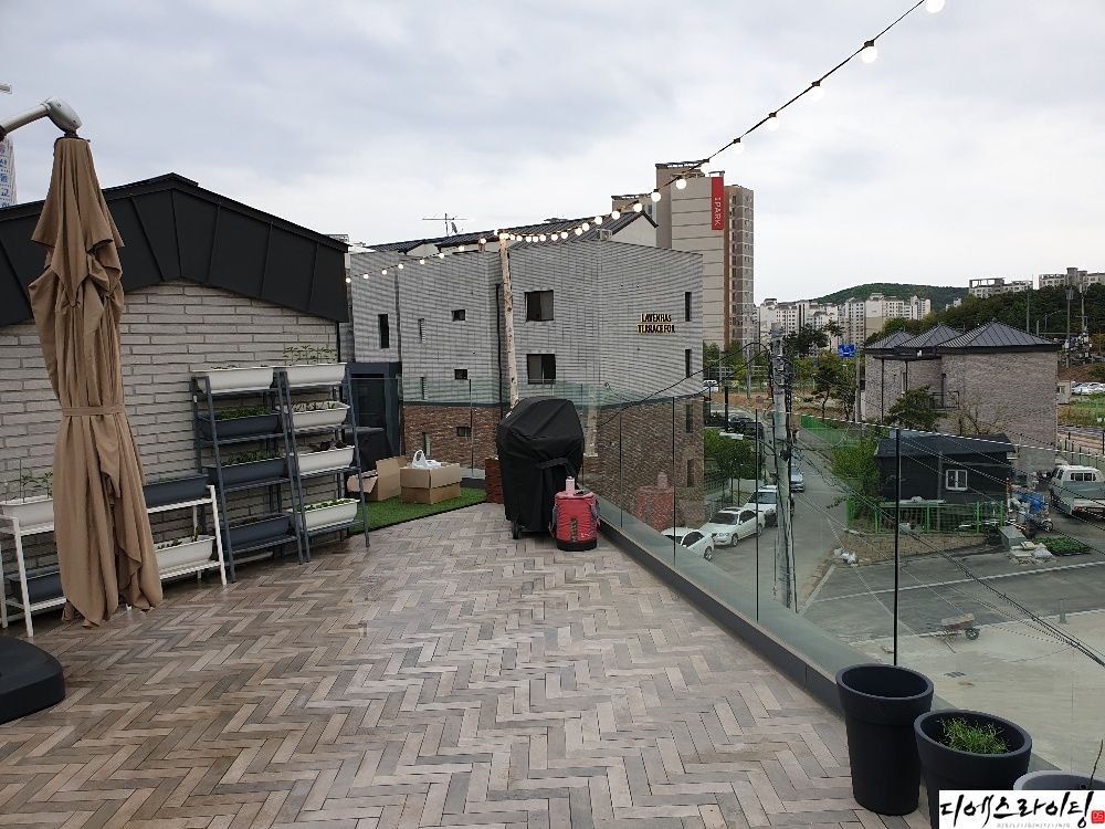 용인 루프탑 알전구 시공 대표사진
