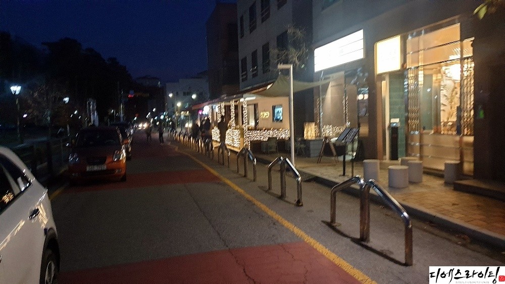 카페 감성 은하수조명 공사 대표사진