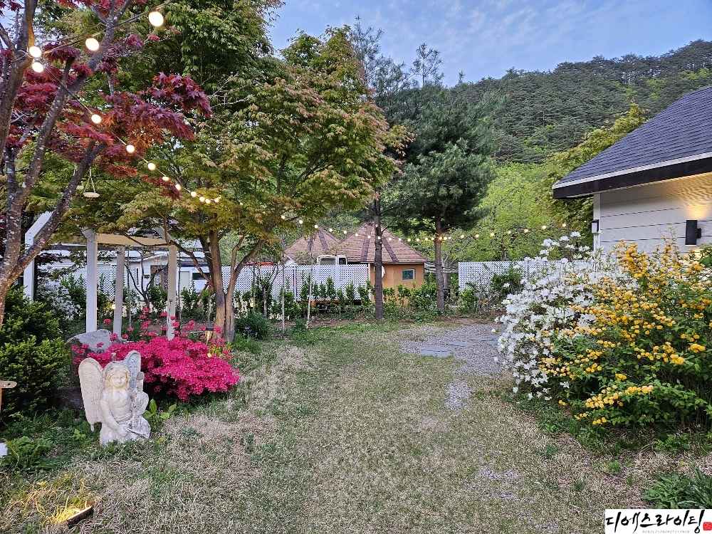 펜션 줄전구 시공 대표사진